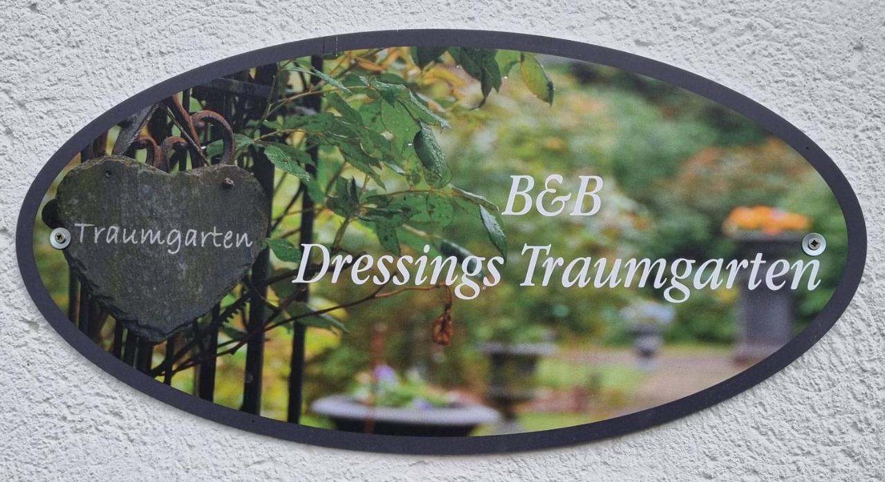 B&B Dressings Traumgarten Kaiserslautern Eksteriør billede